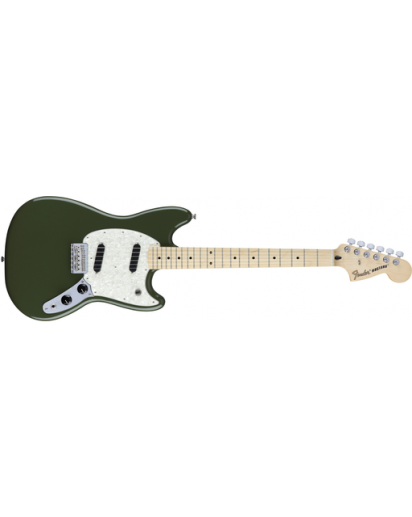 Fender® Mustang, Maple Fingerboard, Olive