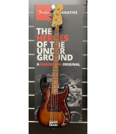 Fender® American Standard Precision Bass®, Rosewood Fingerboard, Alder body,  3-color sunburst