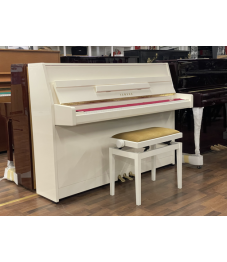 KÄYTETTY: Yamaha B1 akustinen piano, valkoinen kiiltävä